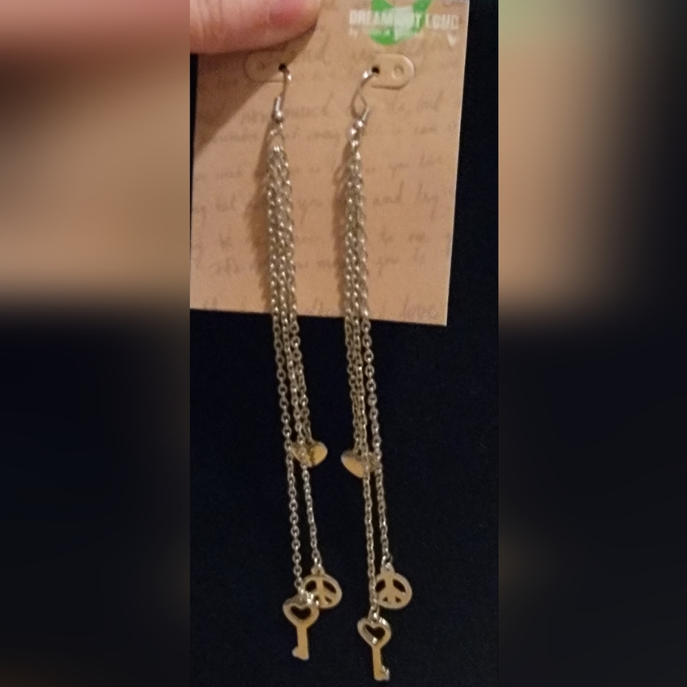 ❤️☮️🗝 Dangle Earrings